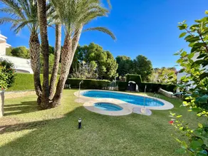 House with BBQ, pool & terrace - Image 2