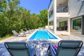 Villa with barbecue, terrace & private pool - Image 5