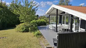 Fully equipped pleasant house with garden, terrace & barbecue | Dogs allowed - Image 2