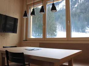 Appartement adapté aux familles avec terrasse | Vue montagne - Image 3