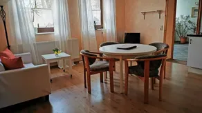 Apartment mit Terrasse, Garten und Sauna - Image 3