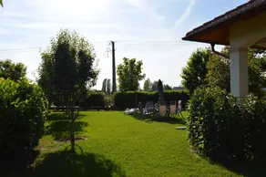 House with garden & BBQ - Image 4