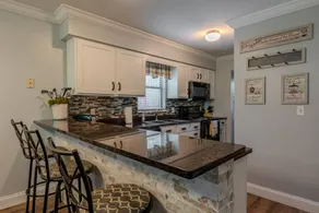 Merveilleux appartement en copropriété convivial et familial avec barbecue, sauna et piscine privée | Vue lac | Avec animaux acceptés - Image 5