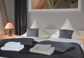 Child-friendly flat with garden, barbeque & fast internet | Pet-friendly - Image 2