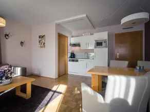Apartment with garden | Nature view - Image 3