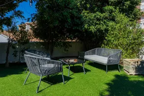 Villa entièrement équipée avec barbecue, piscine et terrasse | Vue montagne - Image 3