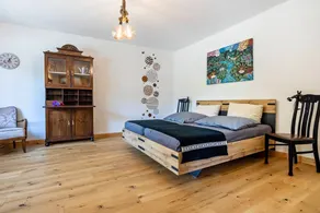 Apartment with terrace & garden | Suitable for remote work - Image 4
