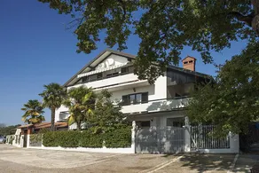 Familienfreundliche Ferienwohnung mit Grill, Terrasse und Pool | Gartenblick - Image 4