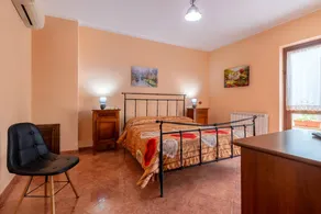 Bed and breakfast with garden | Mountain view - Image 4