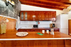 Wonderful house with barbeque, garden & terrace | Mountain view | Close to the beach - Image 5