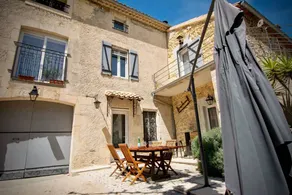 Ferienhaus mit Terrasse, Grill und Pool | Gartenblick - Image 3