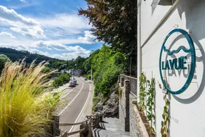 Gîte con griglia, sauna e terrazza | Vista sulla città - Image 2