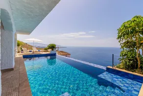 Villa „Mamma Mia“ mit privatem Pool, Terrasse und WLAN sowie spektakulärem Meerblick - Image 5