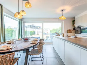 Children-friendly house with barbeque, terrace & garden - Image 2