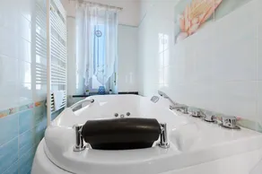 Holiday Home 'Sofìa' with Private Terrace, Balcony and Air Conditioning - Image 3