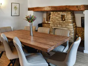 Family-oriented lovely cottage with garden & hot tub | Pets are welcome - Image 5