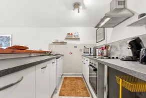 Apartment with garden, barbecue & terrace | Garden view - Image 4