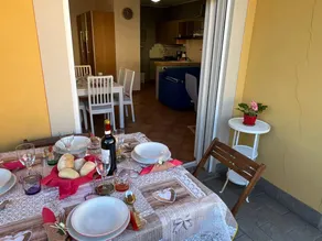 Appartement entièrement équipé avec terrasse | Plage à proximité | Avec animaux autorisés - Image 3