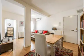 Fully equipped lovely flat - Image 3