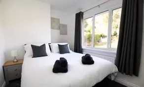 Holiday home with garden | Garden view - Image 5