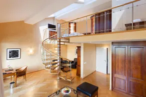 Family-oriented flat with pool, terrace & sauna | Mountain view - Image 2