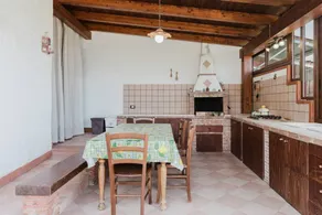 Maison de vacances avec barbecue, jardin et terrasse | Vue jardin - Image 2