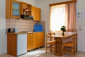 Child-friendly pleasant flat with jacuzzi & pool | Beach nearby - Image 3