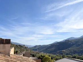 Fully equipped spacious flat with private pool, terrace & barbeque - Image 4