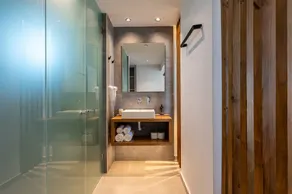 Pleasant private room with terrace, pool & garden | Garden view - Image 5