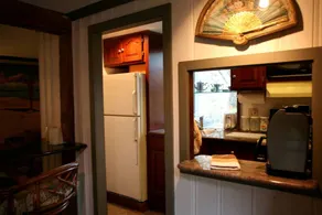 Charming Cottage Getaway in Chester Springs, Pennsylvania - Image 5