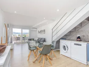 Flat with garden, terrace & pool | Mountain view - Image 4