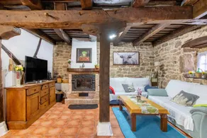 Apartment with garden & terrace | Garden view | Suitable for remote work - Image 4