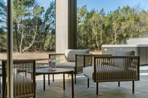 House with hot tub, BBQ & terrace - Image 4