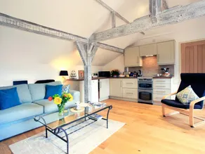 Alpaca Cottage - Image 3