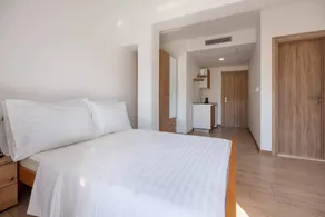 Studio with 1 room for 3 persons - Image 2