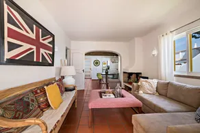 Fully equipped wonderful house with terrace, garden & fast internet | Garden view - Image 5
