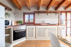 Apartment 'Vista Montaña' with Mountain View, Shared Pool and Wi-Fi - Image 5
