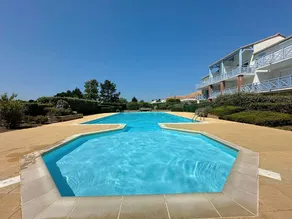 Charmant appartement avec terrasse, jardin et piscine | Avec animaux bienvenus - Image 2