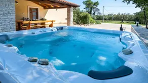 Holiday apartment with barbeque, garden & private pool | Garden view - Image 3