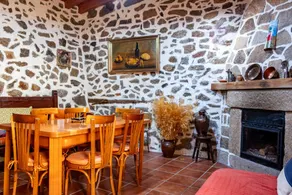 House with garden, terrace & barbeque | Mountain view | Suitable for remote work - Image 4