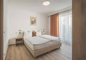 Apartment 'Schnatzhof Typ A8' with Mountain View, Shared Pool and Wi-Fi - Image 4