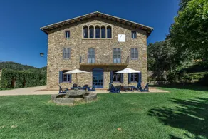 Villa 'Romana Restaurada Entre' with Mountain View, Private Pool and Wi-Fi - Image 4