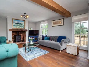 Children-friendly nice cottage with jacuzzi, garden & BBQ | River view | Dogs allowed - Image 3