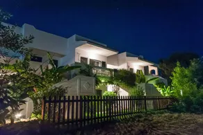 Bed & breakfast with garden, terrace & barbeque | Garden view - Image 3