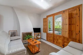 Family-friendly charming house with garden, pool & terrace | Garden view | Pets allowed - Image 5