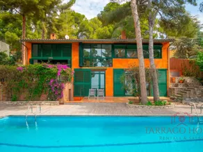 Apartment with terrace, barbecue & private pool | Next to Castell de Tamarit | Sea view - Image 3