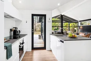 Holiday home with terrace, barbecue & sauna - Image 4