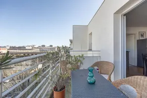 Familienorientierte Wohnung mit Pool und Terrasse | Basilika Saint-Michel-Nähe | Stadtblick | Perfekt für die Arbeit von Zuhause - Image 4