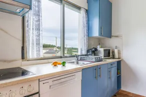 La Fuente Ribadeo 1 Apartment with Mountain Views, Wi-Fi, and Air Conditioning - Image 5