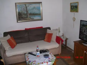 Appartement entièrement équipé avec sauna, piscine et jardin - Image 2